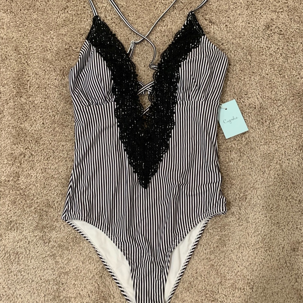 One-piece swimsuit by CUPSHE.